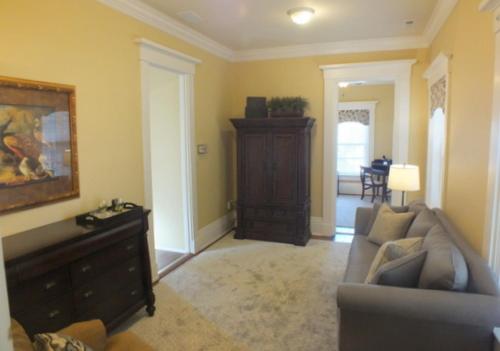 Люкс Deluxe Кровать Кинг, The Pepin Mansion B&b On Mansion Row   10 Min To Start Of The Bourbon Trail