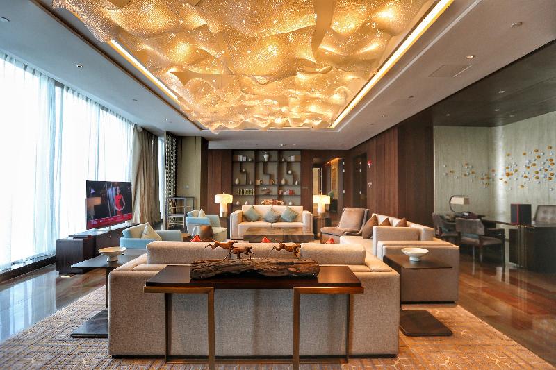 总统套房, Hualuxe Xiamen Haicang Habour View   An Ihg