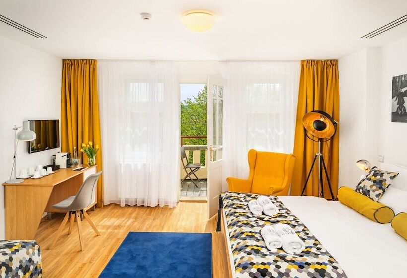 스탠다드 트리플 발코니 룸, Boutique Hotel Villa Beatika