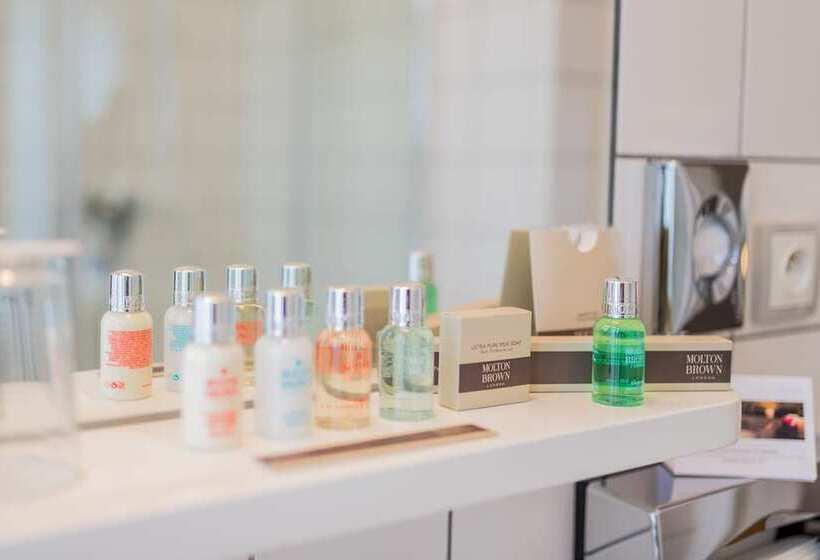 이그제큐티브 트리플, Boutique Hotel Villa Beatika