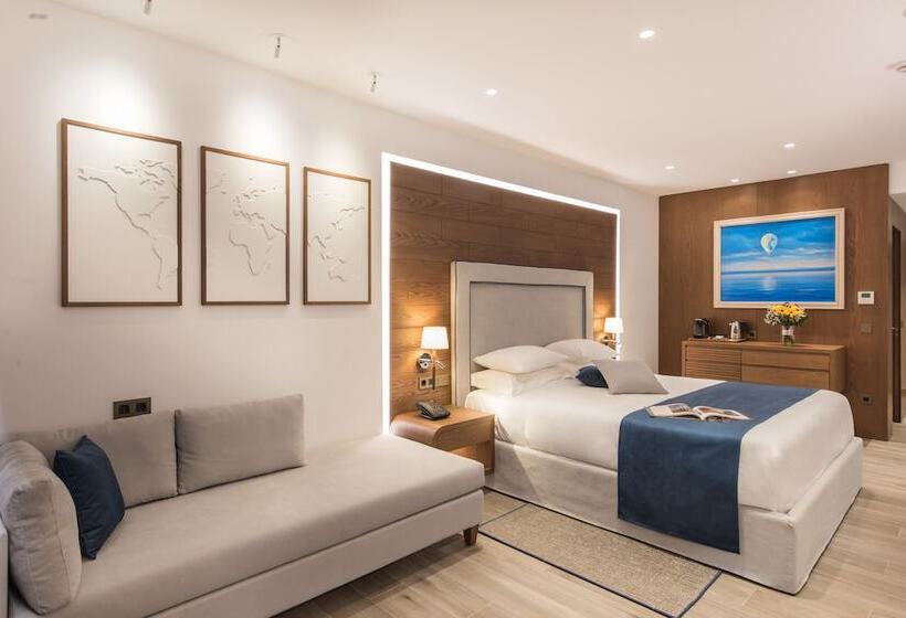 سوییت جونیور لوکس با چشم‌انداز دریا, Nana Princess Suites Villas & Spa