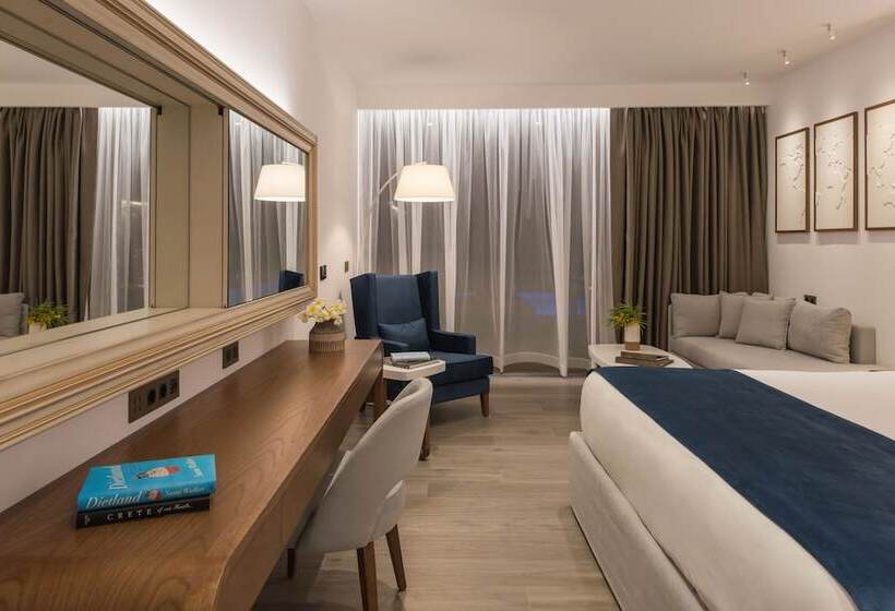 سوییت جونیور لوکس با چشم‌انداز دریا, Nana Princess Suites Villas & Spa