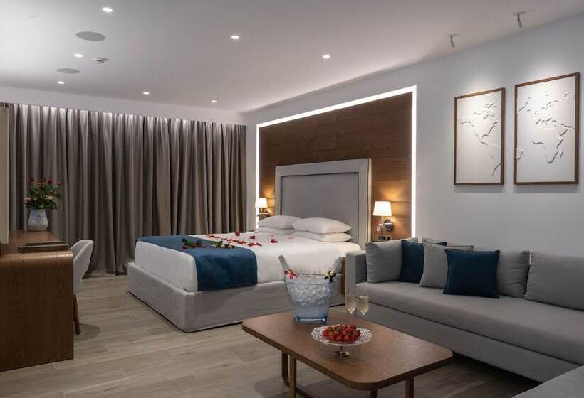 سوییت با استخر, Nana Princess Suites Villas & Spa
