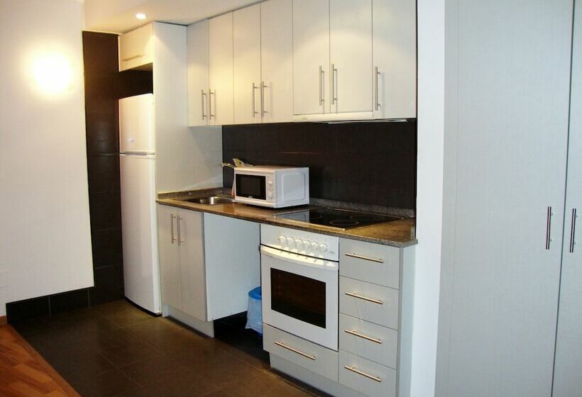 آپارتمان 2 خوابه, Apartamentos La Solana 3000
