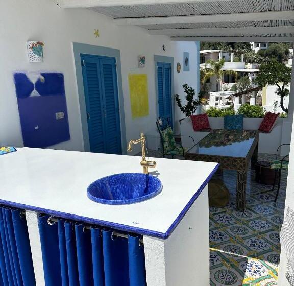 海の見える１ベッドルームアパートメント, Art B&b