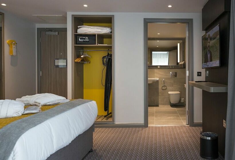 디럭스 룸, Maldron Hotel Kevin Street, Dublin City