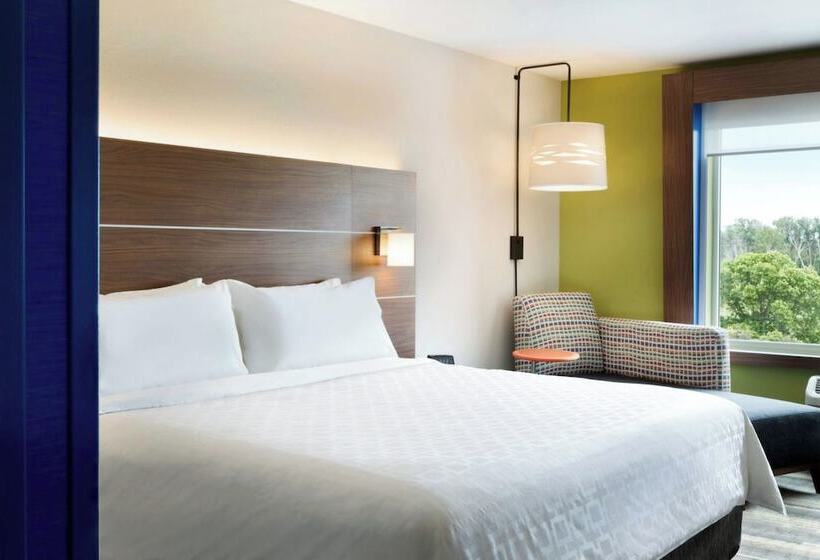 身障者適用スイートルーム, Holiday Inn Express & Suites   Nebraska City, An Ihg