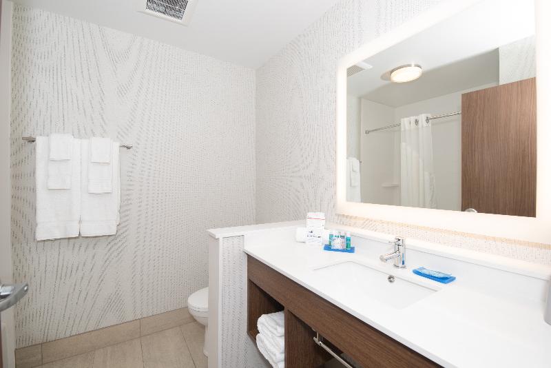 Номер Стандарт, Holiday Inn Express & Suites Lehi   Thanksgiving Point, An Ihg
