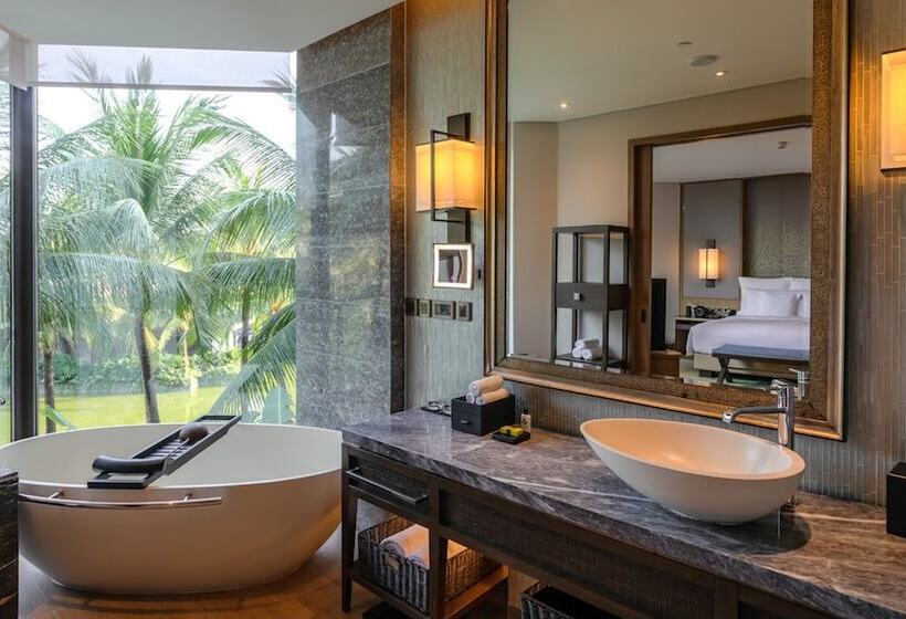 اتاق کلاسیک با چشم‌انداز دریا, Intercontinental Phu Quoc Long Beach Resort, An Ihg