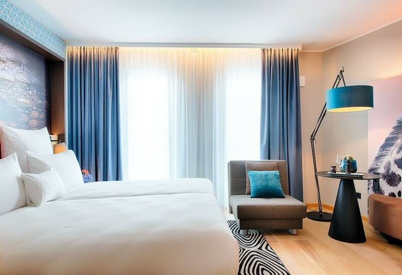 Номер Superior, Nyx Hotel Munich By Leonardo Hotels