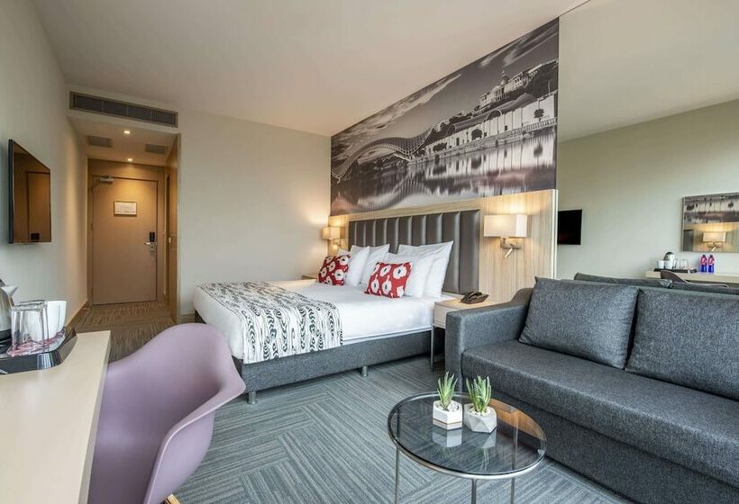 اتاق سوپریور, Tbilisi Saburtalo Hotel By Mercure