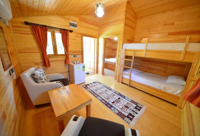 Family Suite, Lemon Garden Lodge
