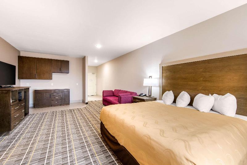 Люкс Кровать Кинг, Quality Inn & Suites Carlsbad Caverns Area
