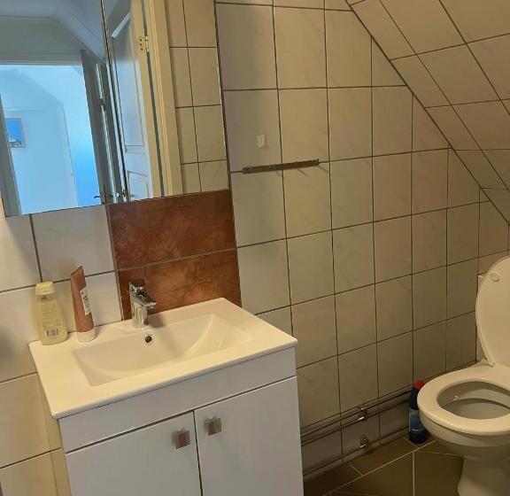 带2个卧室的别墅, Kungshamns Vandrarhem