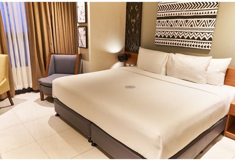 스위트, Summit Hotel Tacloban