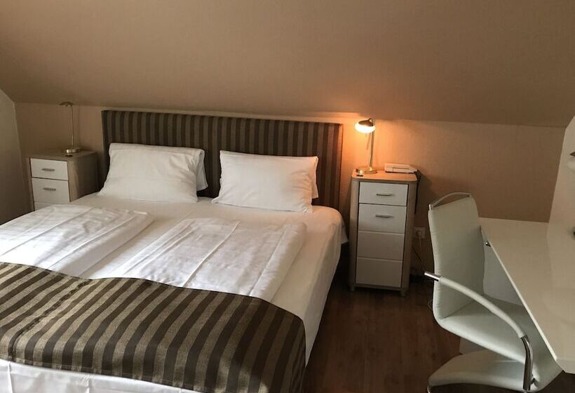 Номер Стандарт, Waldhotel Peter Aufm Berge