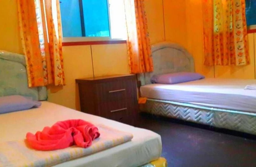 Номер Стандарт, Sukau Backpackers B&b