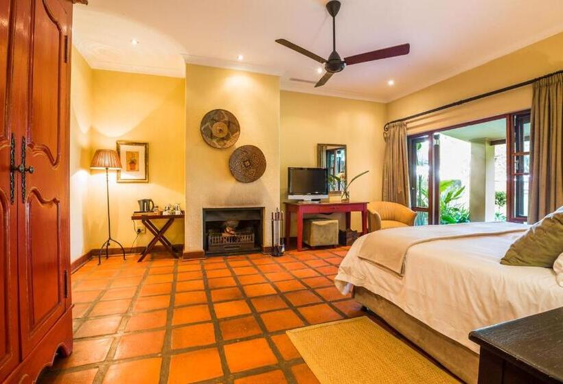 Номер Deluxe, Sondela Nature Reserve & Spa Country House