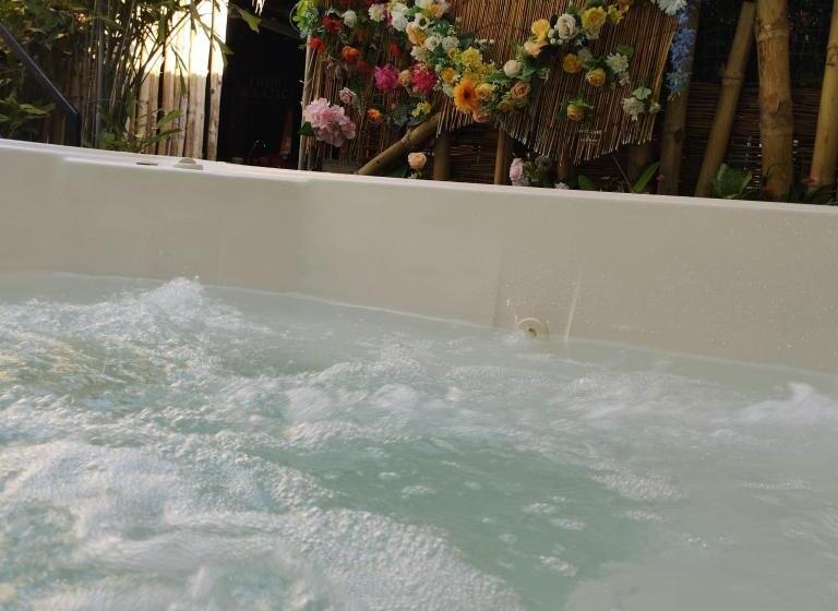 Кровать в Общей Комнате, Hostel La Antigua Capsula