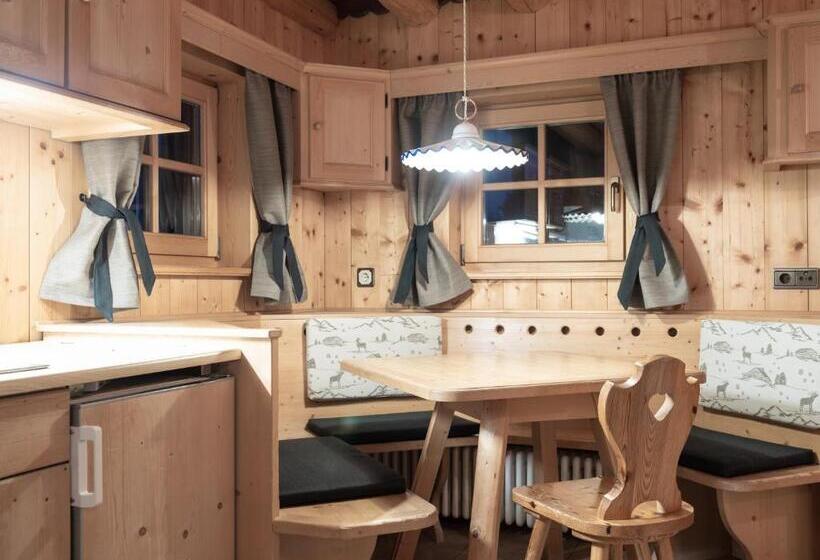 Бунгало Deluxe, Rifugio Graziani Hütte