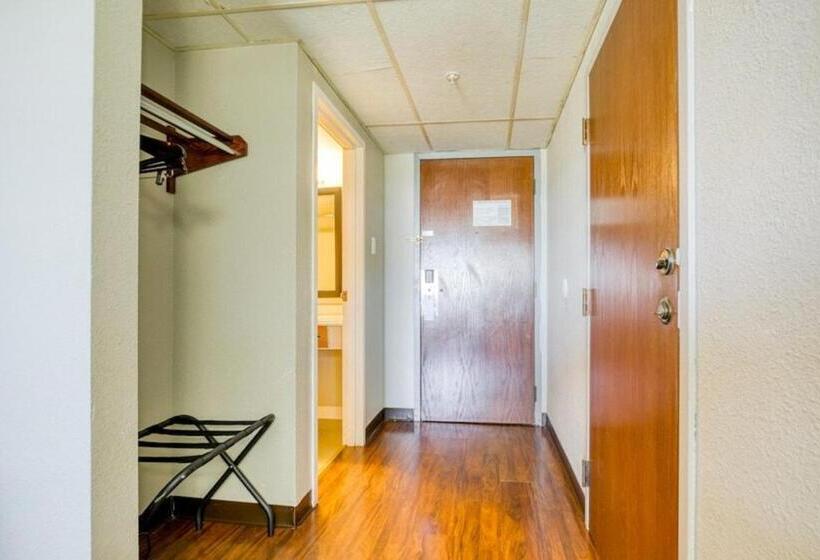 Стандартный Номер Кровать Кинг, Fairbridge Inn Express Monroe City