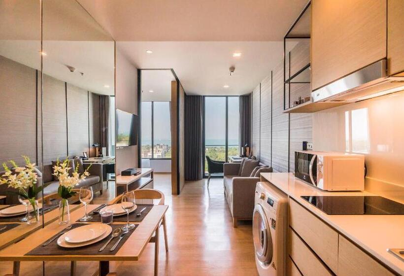 سوییت با چشم‌انداز دریا, Arize Hotel Sri Racha