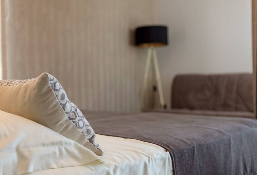 Номер Deluxe с Балконом, Luxury Villa Karla