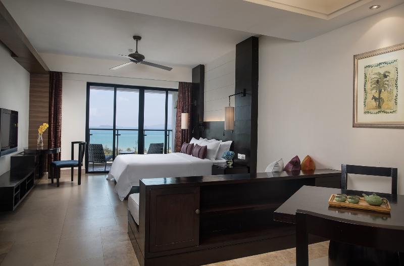 Номер Deluxe Вид на Море, Ramada Plaza By Wyndham Sanya Bay