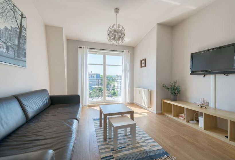 Апартаменты Классик 1 Спальня, Dom & House   Apartments Parkur