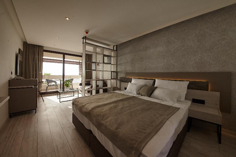 اتاق سوپریور با چشم‌انداز دریا, Ruža Vjetrova Wind Rose Hotel Resort