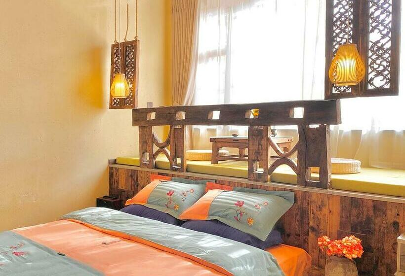 Номер Deluxe Кровать Кинг, Old Story Inn Lijiang Old Town