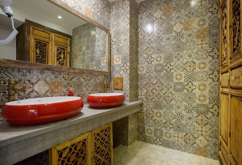 Семейный Номер, Old Story Inn Lijiang Old Town