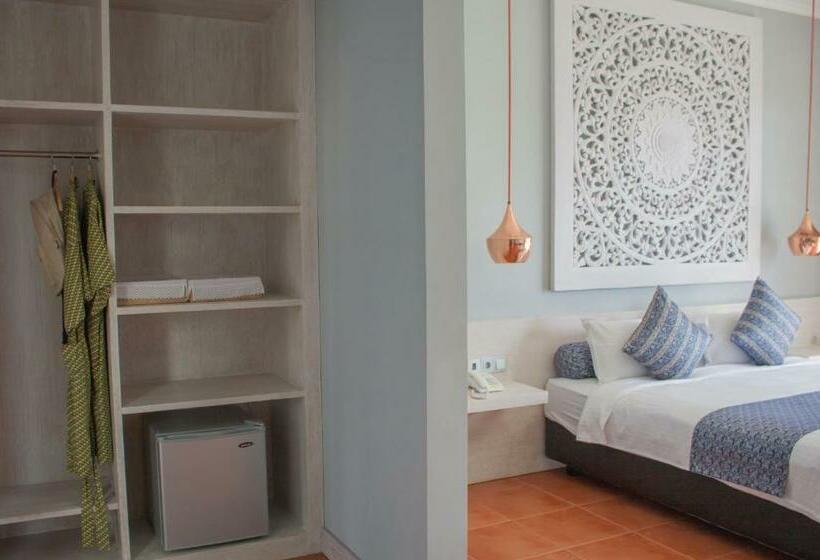 Люкс Вид на Сад, The Suites Lombok