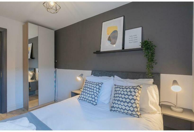 Апартаменты 1 Спальня, Central Belfast Apartments: 7 Camden Street
