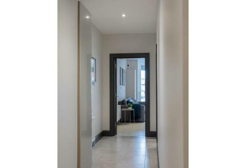 Апартаменты 2 Спальни, Central Belfast Apartments: 7 Camden Street
