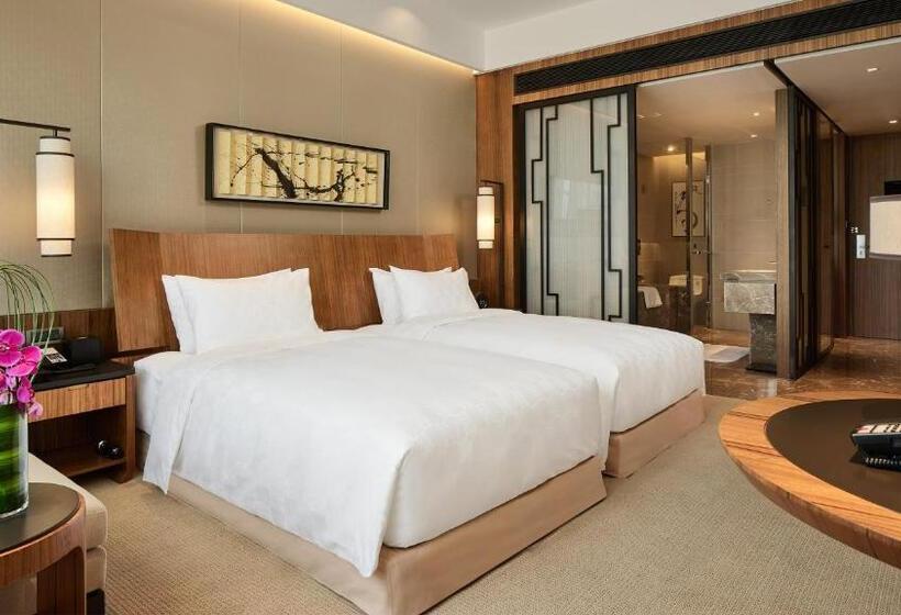 标准间, Hualuxe Ningbo Harbor City, An Ihg