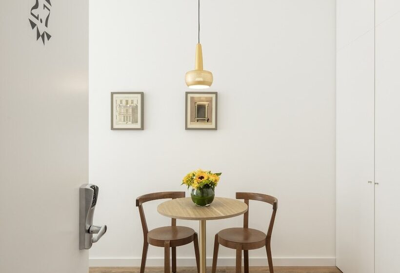 스탠다드 스튜디오, Lisbon Serviced Apartments   Chiado Emenda