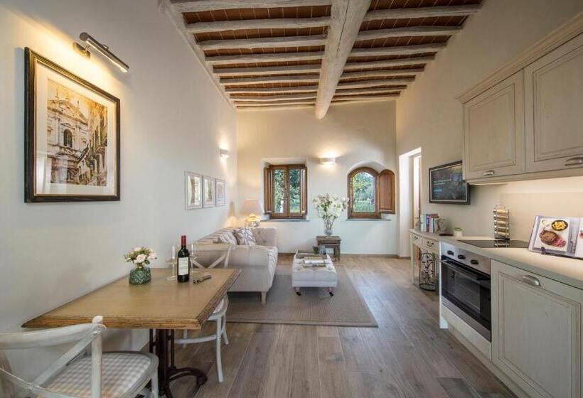 آپارتمان لوکس 1 خوابه, Borgo Argiano