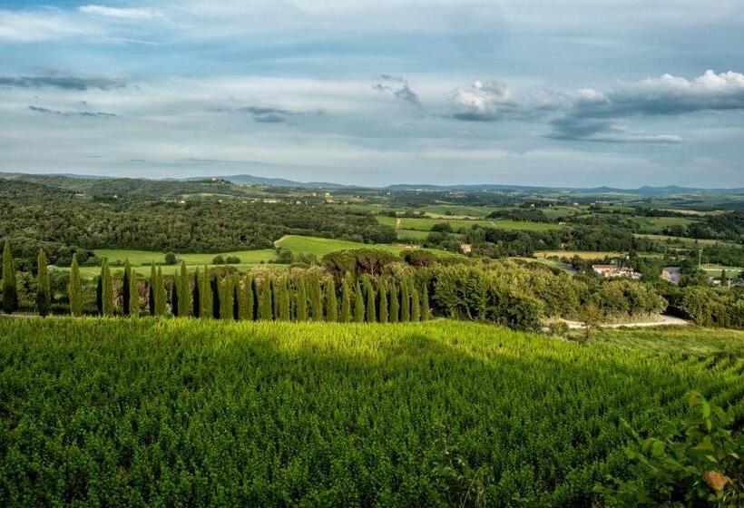 آپارتمان لوکس 1 خوابه, Borgo Argiano