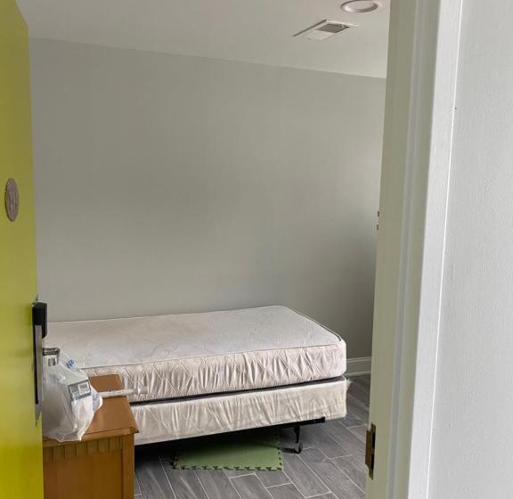 스탠다드 싱글 룸 공동욕실, Dc International Hostel 1