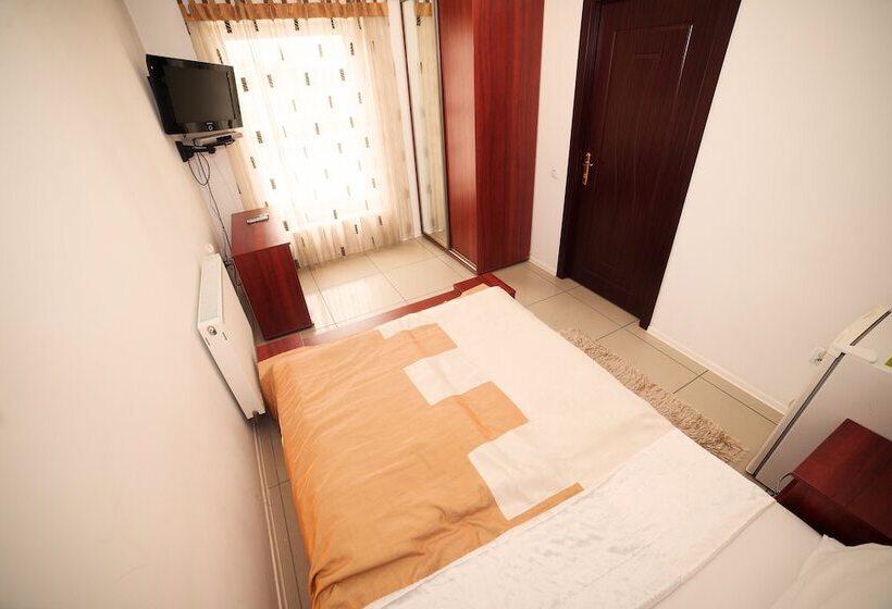 이코노미 룸 공용욕실, Jam Hotel Truskavets