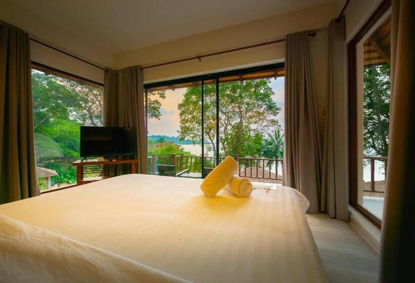 디럭스 방갈로, Siam Bay Resort