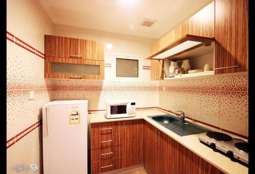 Апартаменты 3 Спальни, Taraf Yanbu