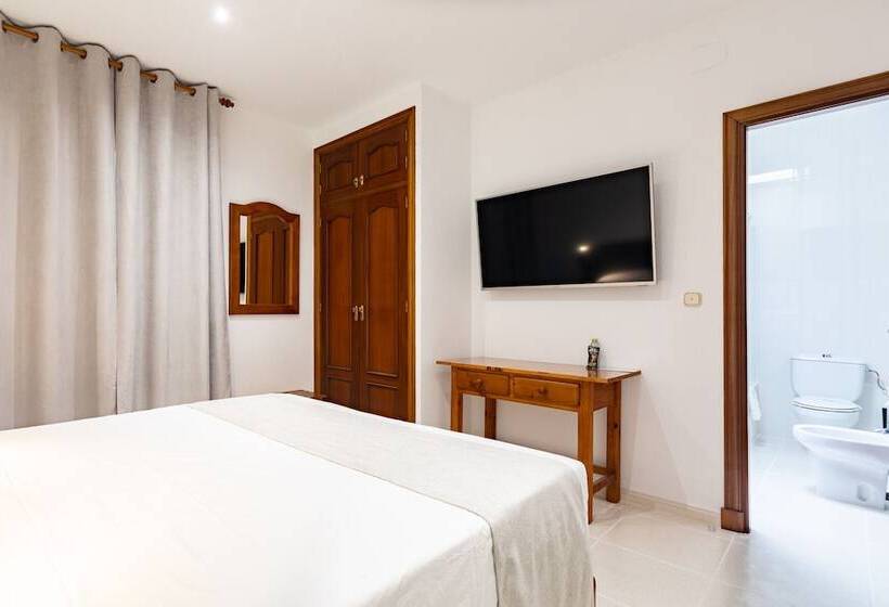 Номер Стандарт, Hostal La Costa