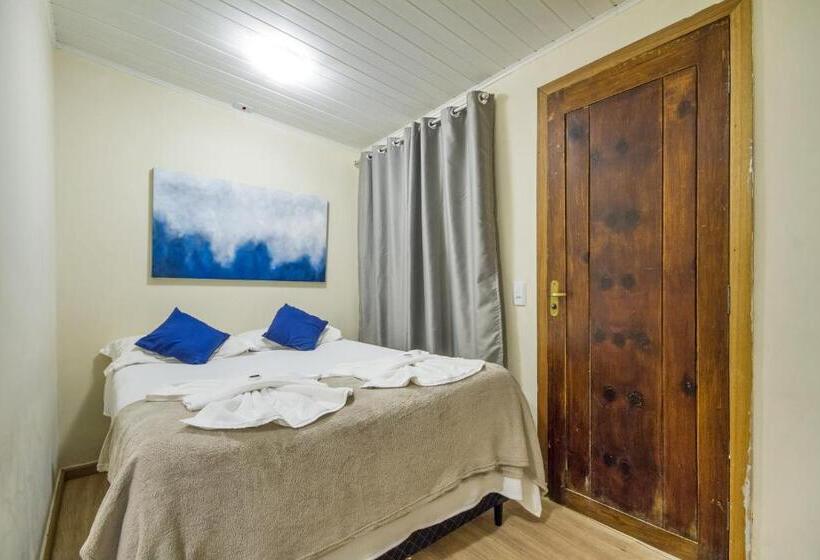 Номер Стандарт Трехместный, Villa Vintage Campos   Piscina E Opções De Suites Com Hidromassagem