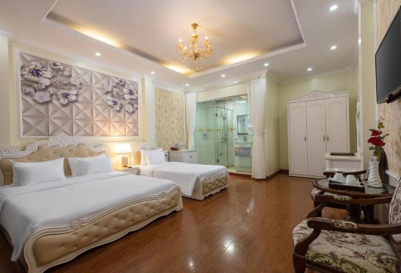 سوییت خانوادگی, My Moon Hotel Hanoi