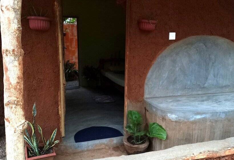 سوییت لوکس, Greenwood Udawalawa Safari Resort