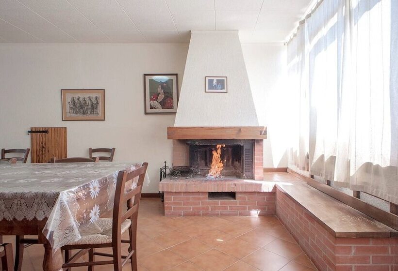Апартаменты 3 Спальни, Azienda Agricola E Agriturismo Vallorsi