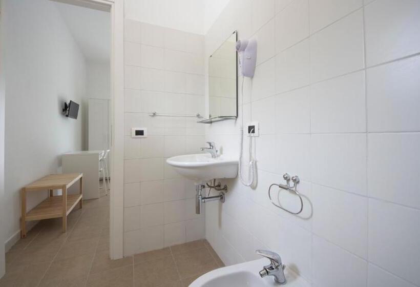 اتاق استاندارد چهار تخته, Casale Marcalia  Bed & Breakfast
