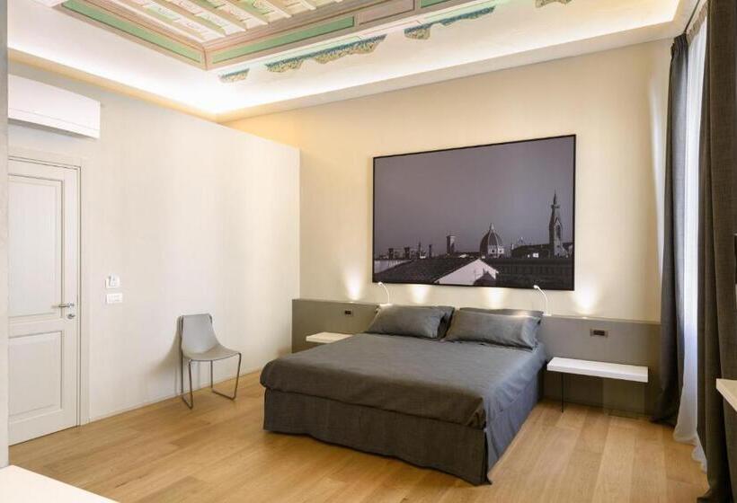 Люкс с Балконом, Palazzo Vasarri   Luxury Design Suites